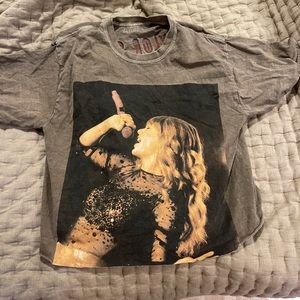 taylor swift red crop top